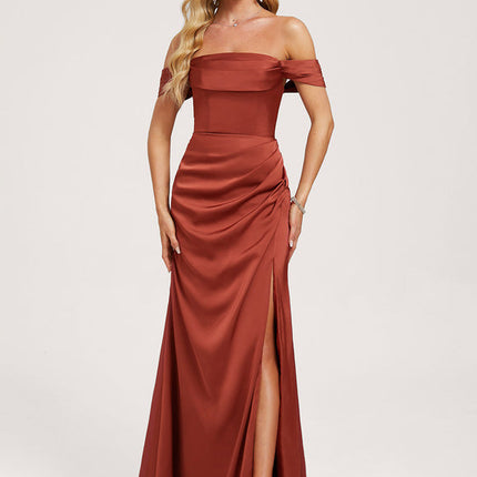 Robe Demoiselle D'Honneur Rouge Satiné Élégant